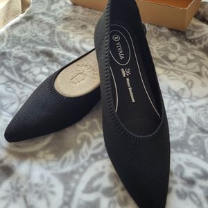 Aria °5 Black Water Proof pointed toe confortable flex flats Vivaia 42